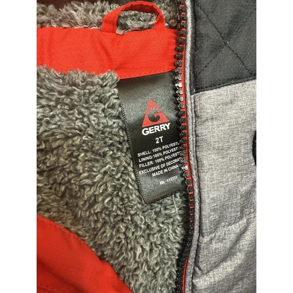 Gerry  Sherpa Lined Puffer Jacket, Child 2T, Gray‎ Black Red, Zip w Hood
